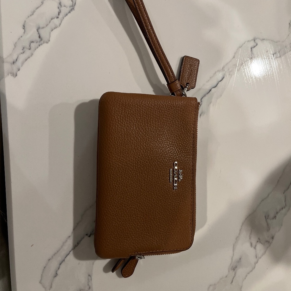 Coach Double Zip Wallet- 2 Compartment Wristlet